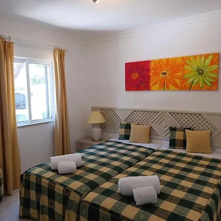 Balaia Golf Village 122 * אלבופיירה