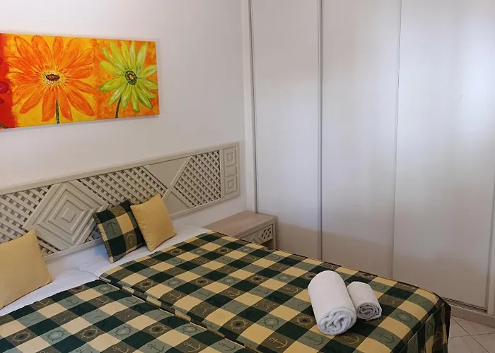 Balaia Golf Village 122 아파트